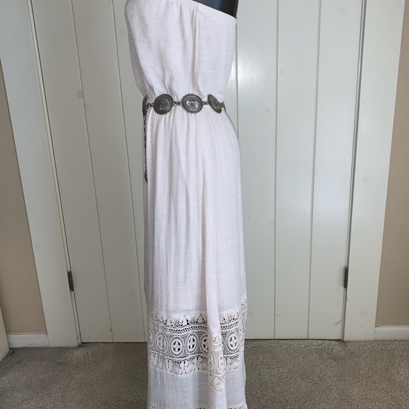 Women’s boho strapless maxi dress *with belt* - Picture 2 of 7